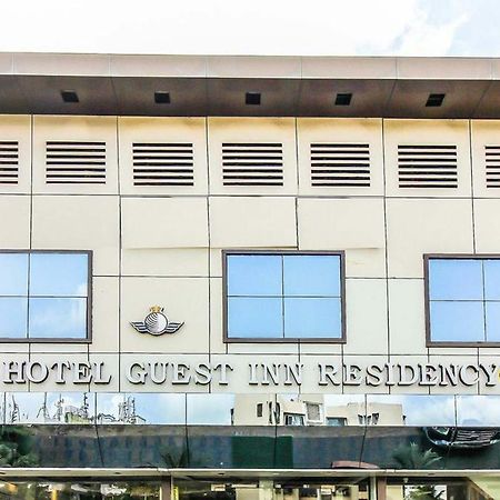 Hotel Guestinn Residency Мумбаи Экстерьер фото
