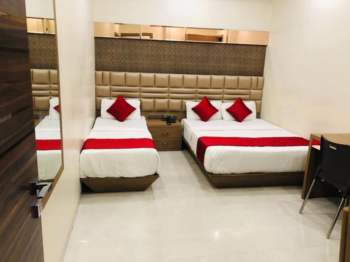 Hotel Guestinn Residency Мумбаи Экстерьер фото