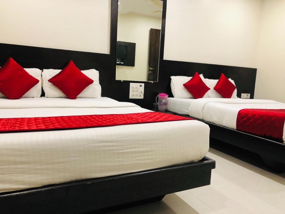 Hotel Guestinn Residency Мумбаи Экстерьер фото