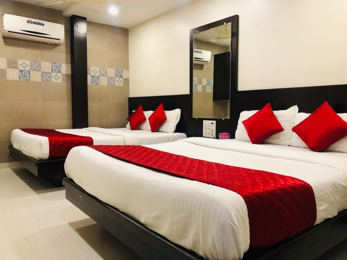Hotel Guestinn Residency Мумбаи Экстерьер фото