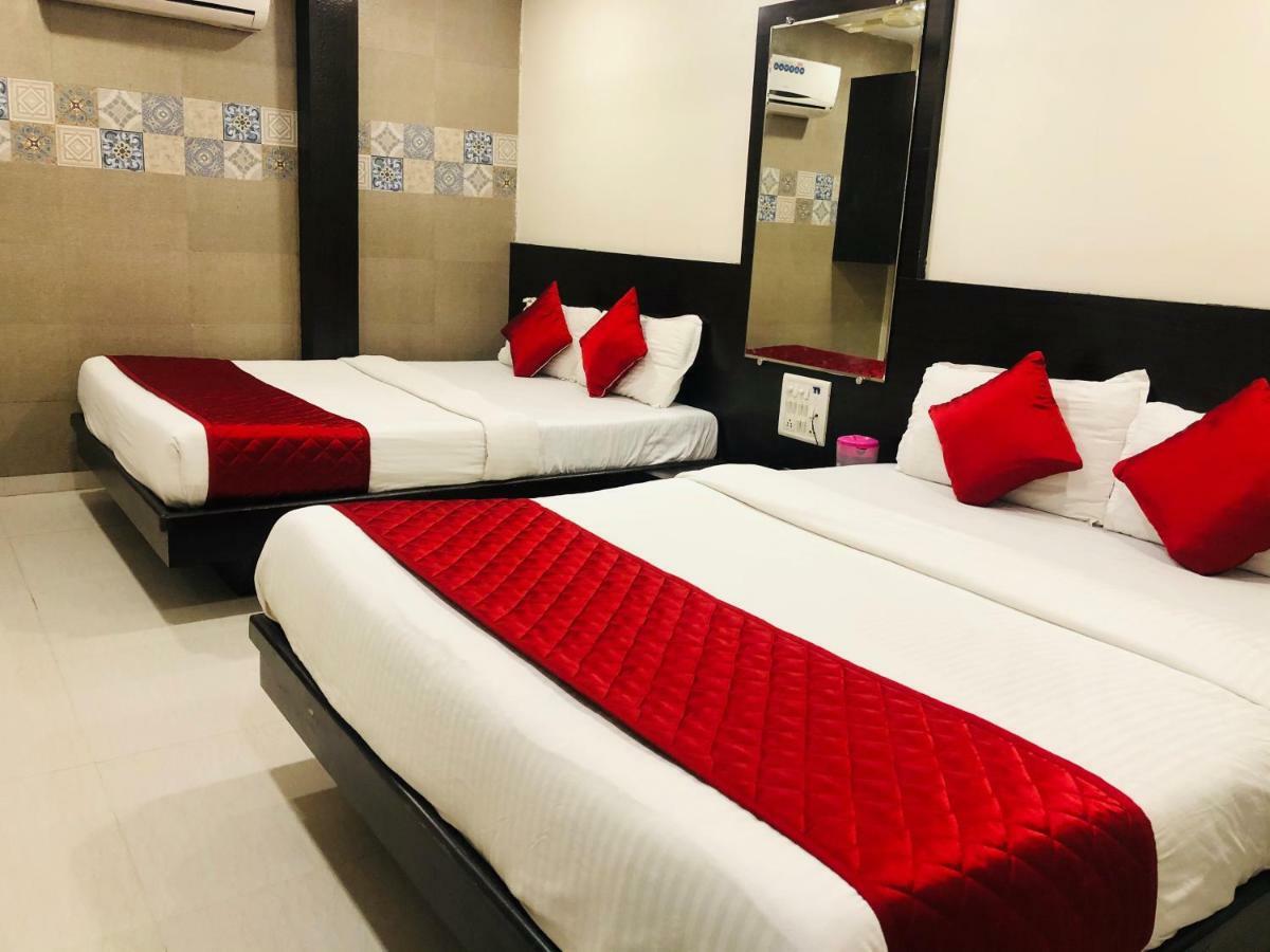 Hotel Guestinn Residency Мумбаи Экстерьер фото