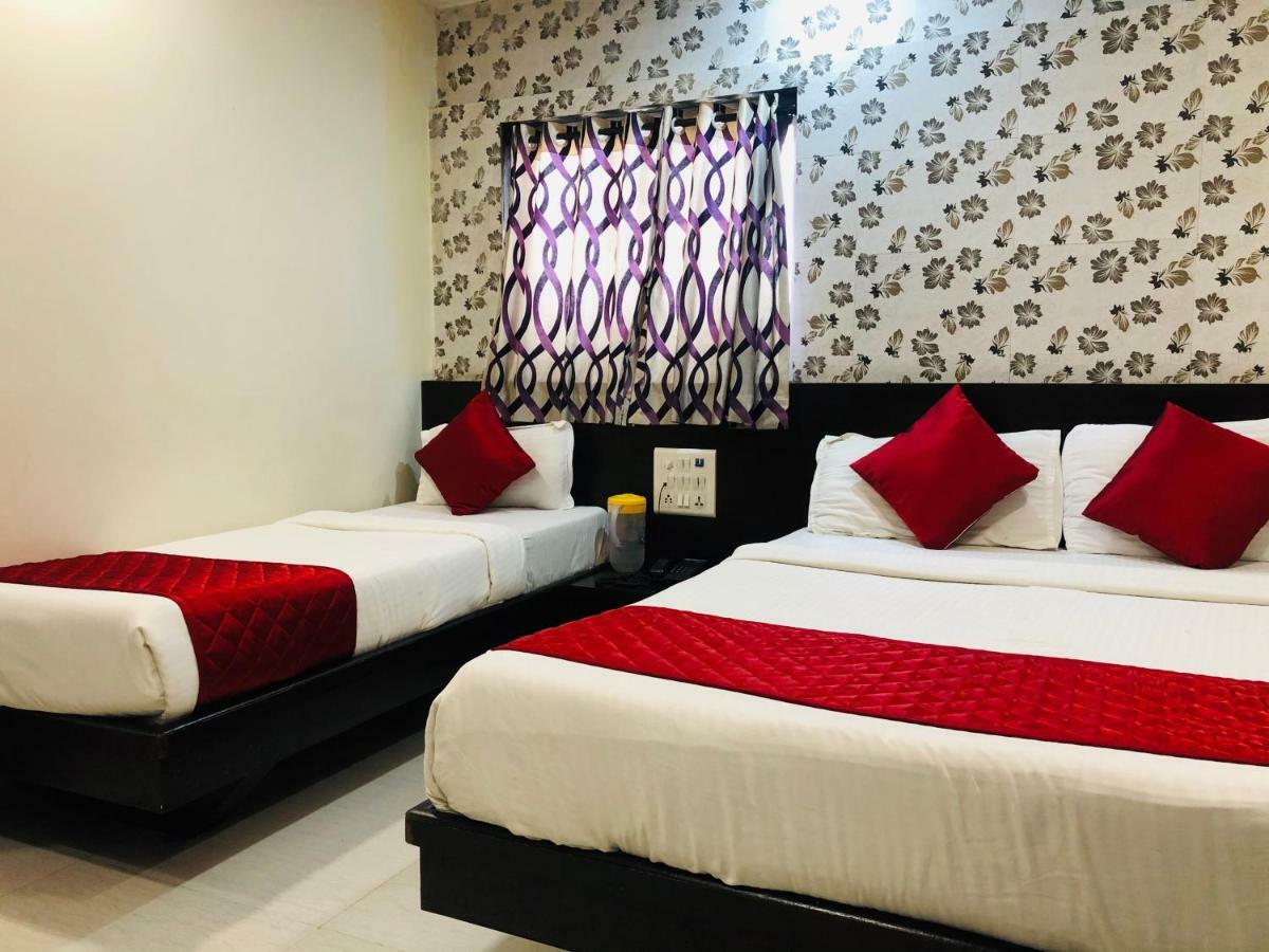 Hotel Guestinn Residency Мумбаи Экстерьер фото