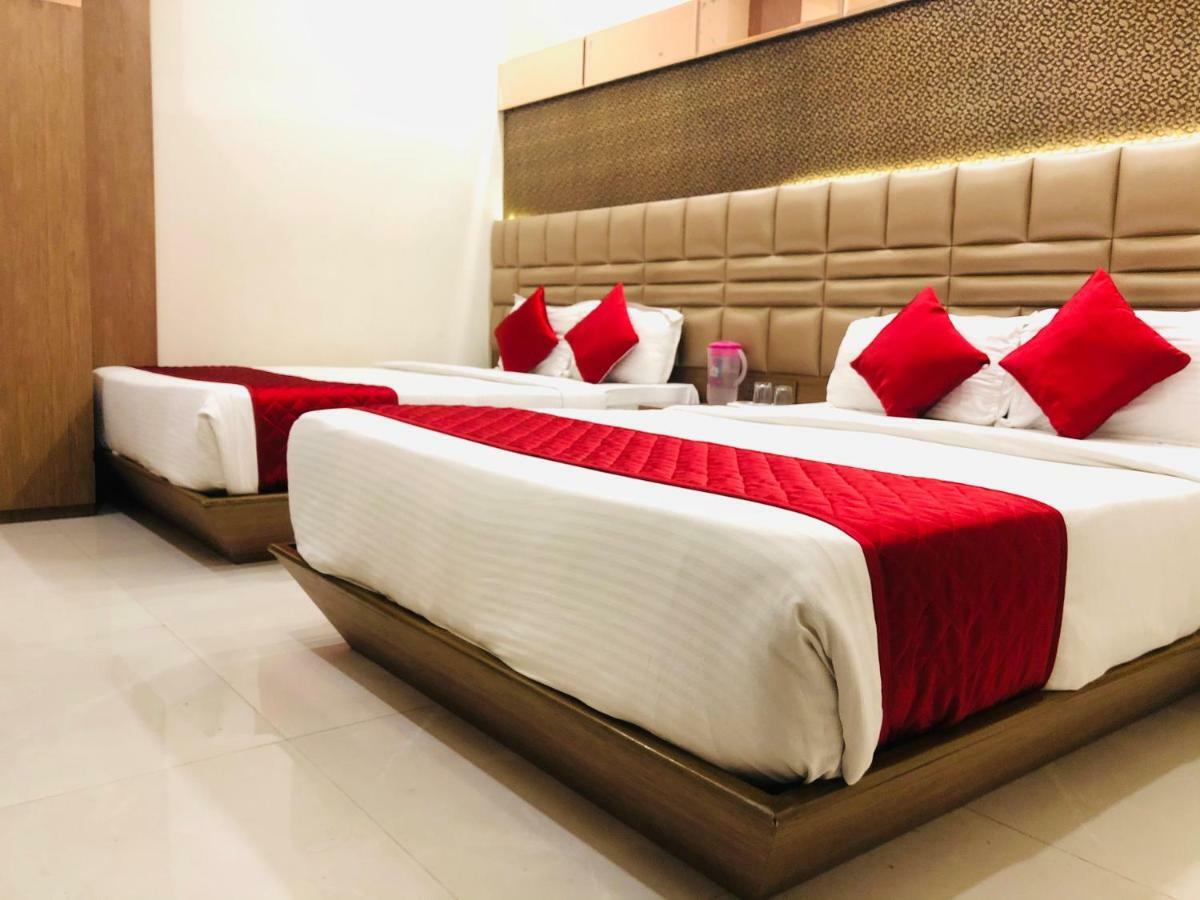 Hotel Guestinn Residency Мумбаи Экстерьер фото